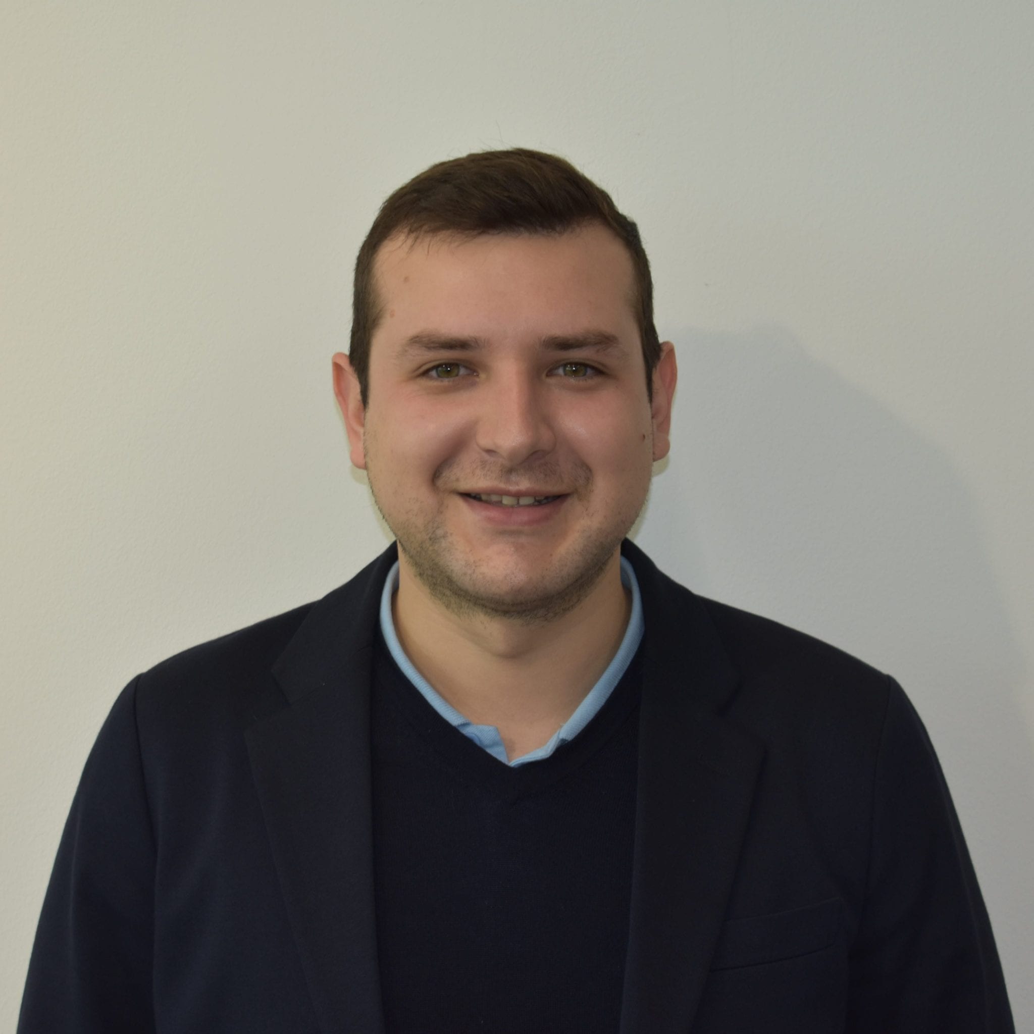 Diego Fernandez Asesor Comercial