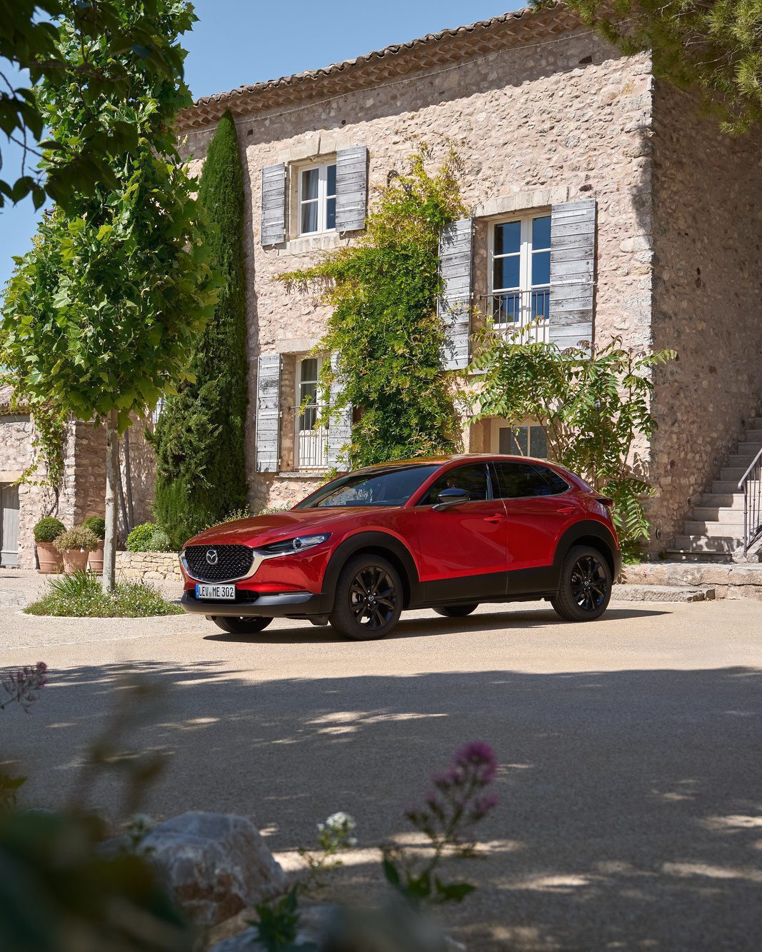 2024_CX-30_Provence_Colour_Event_Key_Visual_2-aspect-ratio-1-1.25