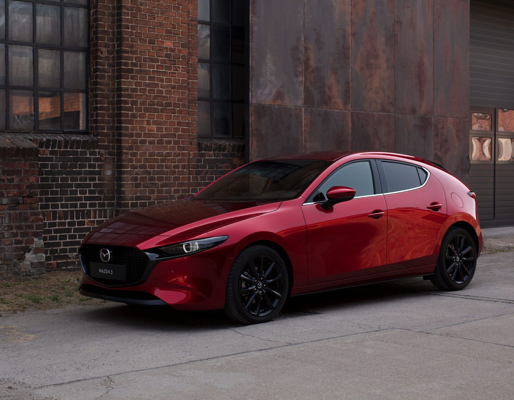 MAZDA 3