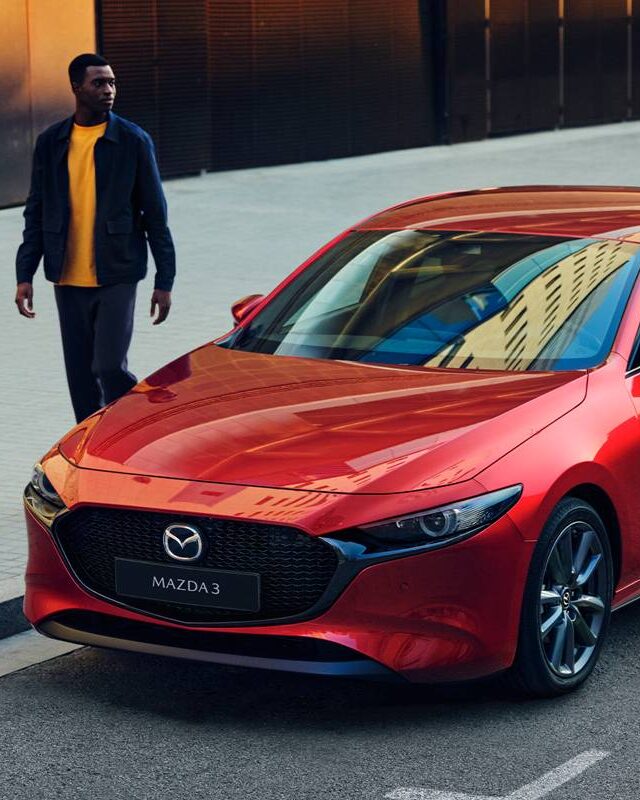MAZDA3_2023_POST2_001-aspect-ratio-1-1.25