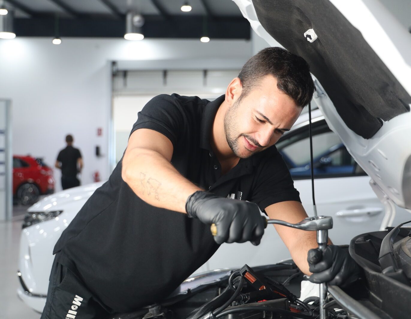 20 % DE DESCUENTO EN MANO DE OBRA