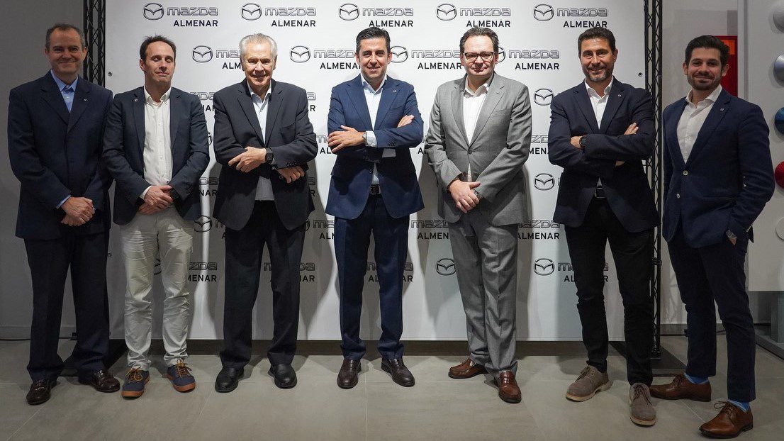 Mazda Almenar presenta sus nuevas instalaciones de la Pista de Silla