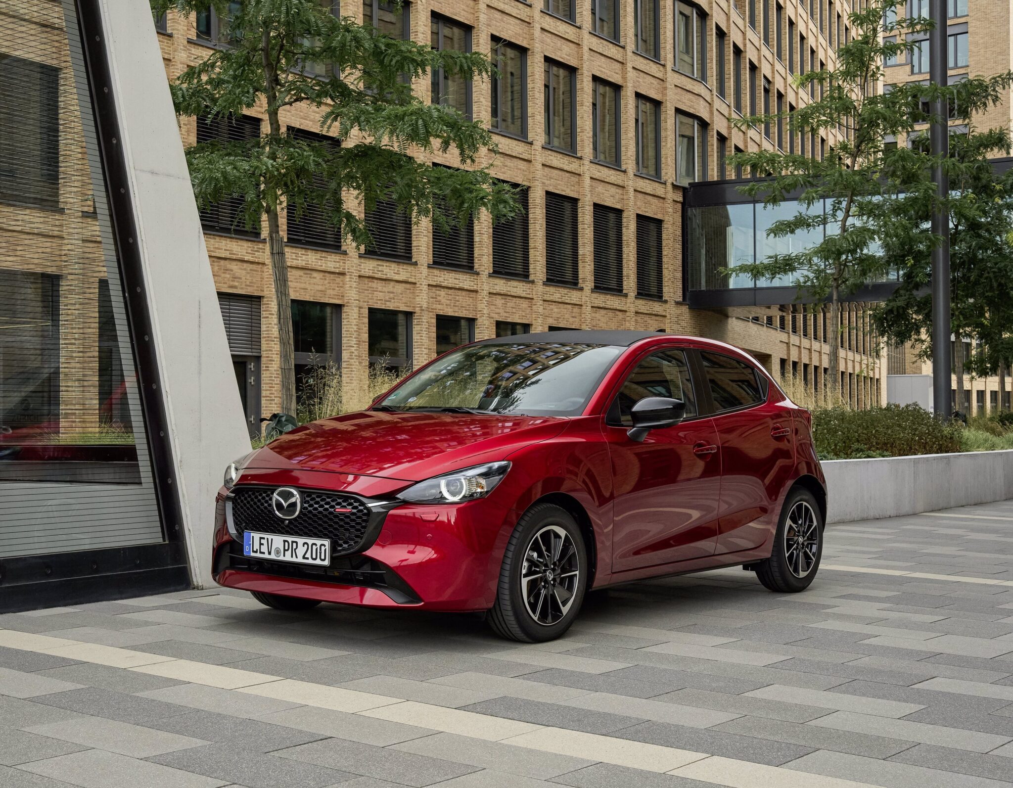 MAZDA 2, EL ESPIRITU DE LA MOVILIDAD URBANA TU RENTING PARA MAZDA 2