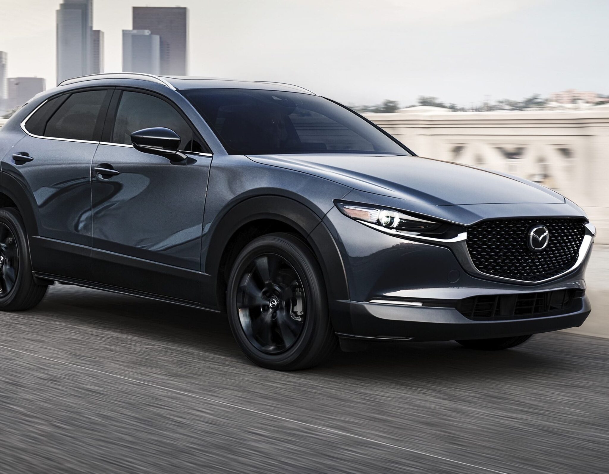 NUEVO MAZDA CX-30: TU SUV ELEGANTE Y CONECTADO Solo 10 Unidades en Stock: Una oportunidad exclusiva