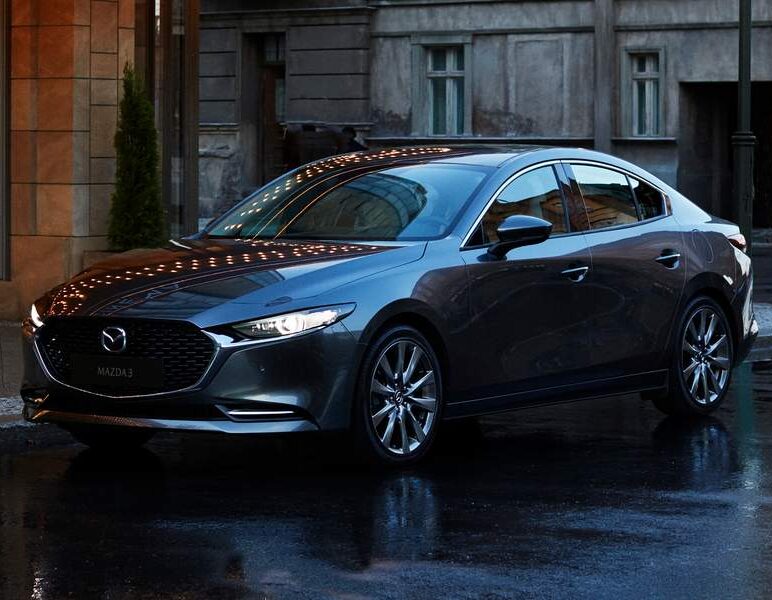 NUEVO MAZDA3 | ELEGANCIA, DEPORTIVIDAD Y TECNOLOGÍA Solo 6 unidades disponibles: oferta especial limitada