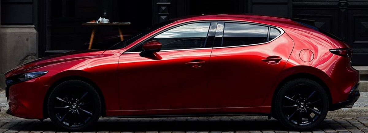 mazda3-5puertas-galeria-02-aspect-ratio-1-0.363194444444